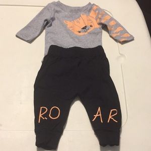Infant outfit